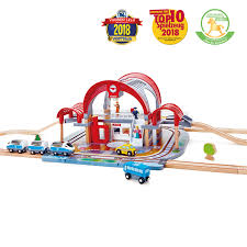 Hape Grand City Station with Light and Sound