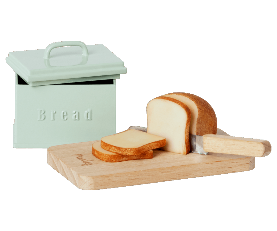 Bread Box + Knife - TREEHOUSE kid and craft